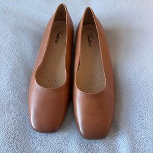 Trotters Shoes Womens 9 Leather Honor Flats Caramel New Comfort Square Toe